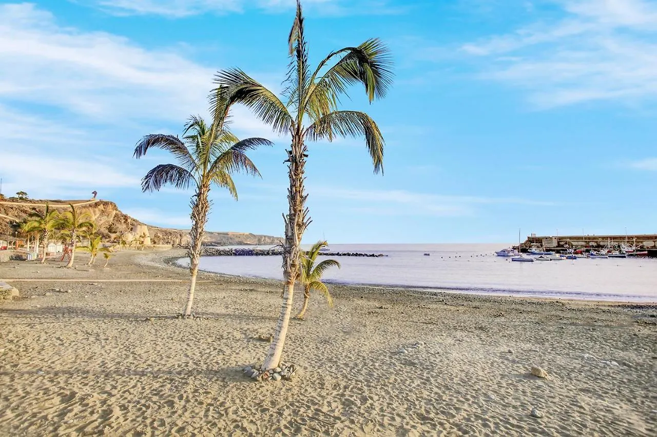 ギア・デ・イソラPreciosa Planta Baja En Playa San Juanアパートメント アパート